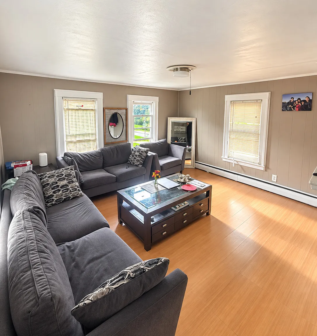 2 bed, 1.0 bath, 1644 sqft, $1,850 — Photo 3