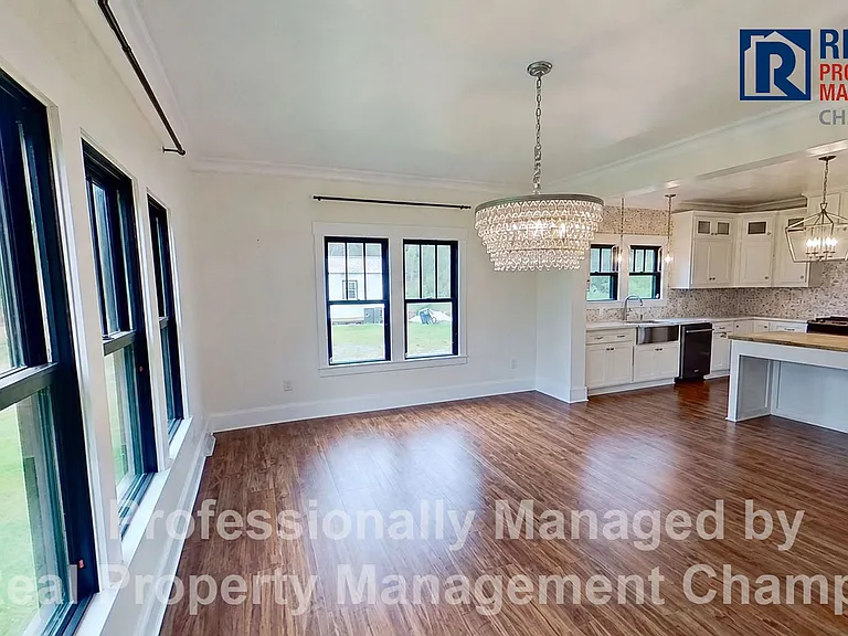 213 Saps Rd — Photo 6
