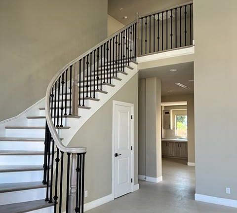 5th image of 10422 W Saint Anne Pl