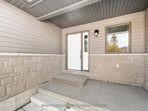 218 Homewood Ave, Trent Hills, ON K0L 1Y0