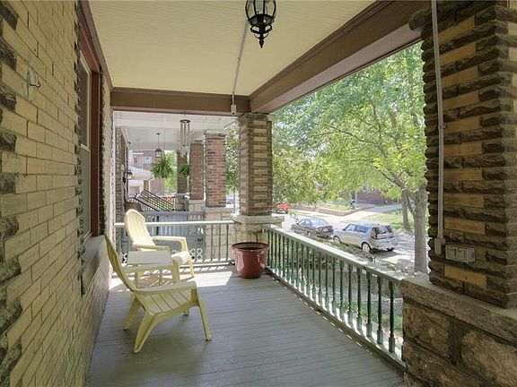3rd image of 3629 Forest Ave