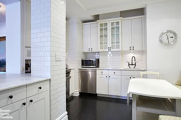 Rented by Brown Harris Stevens | media 24