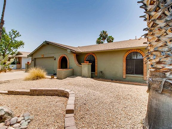 5901 E Claire Dr Scottsdale AZ-large-002