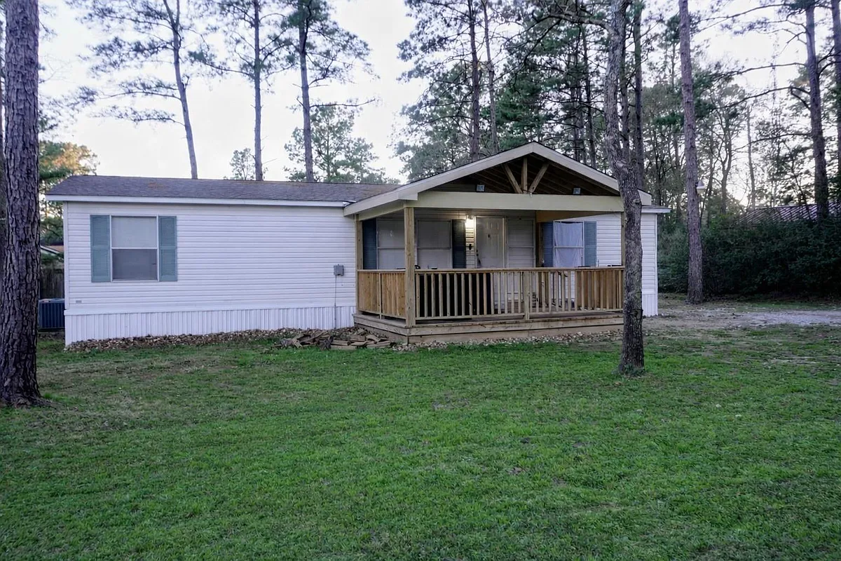 Building Photo - 26331 Pinion Creek Rd