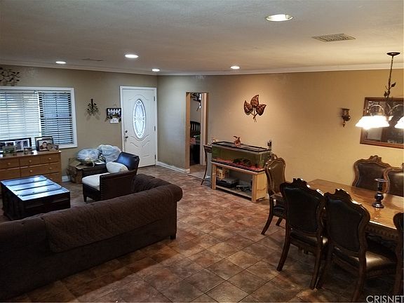 3rd image of 10431 Telfair Ave