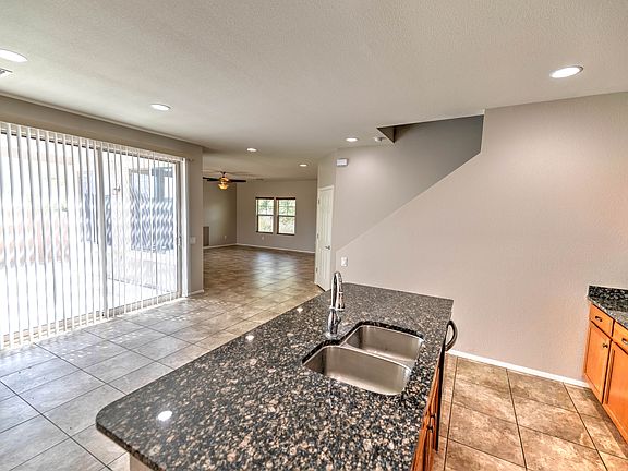 5th image of 10929 E Oak Grove Pl