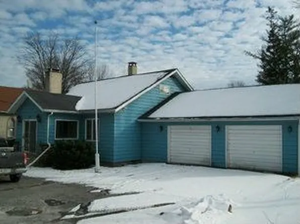 194 Lincoln Ave, West Milford, NJ 07480