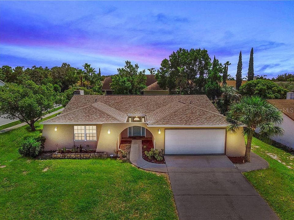 1st image of 10308 Landmark Dr