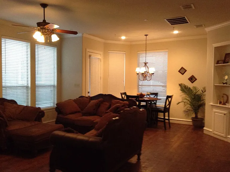 5939 La Vista Dr — Photo 6