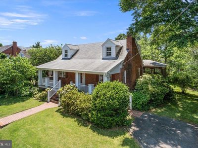 2320 N Buchanan St, Arlington, VA, 22207