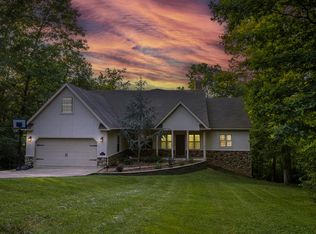 6 Daventry Ln, Bella Vista, AR 72714