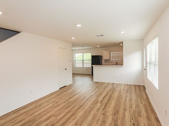 2nd image of 11106 N Lake Mist Ln