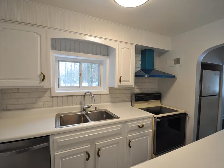 2978 W Lydius St — Photo 14