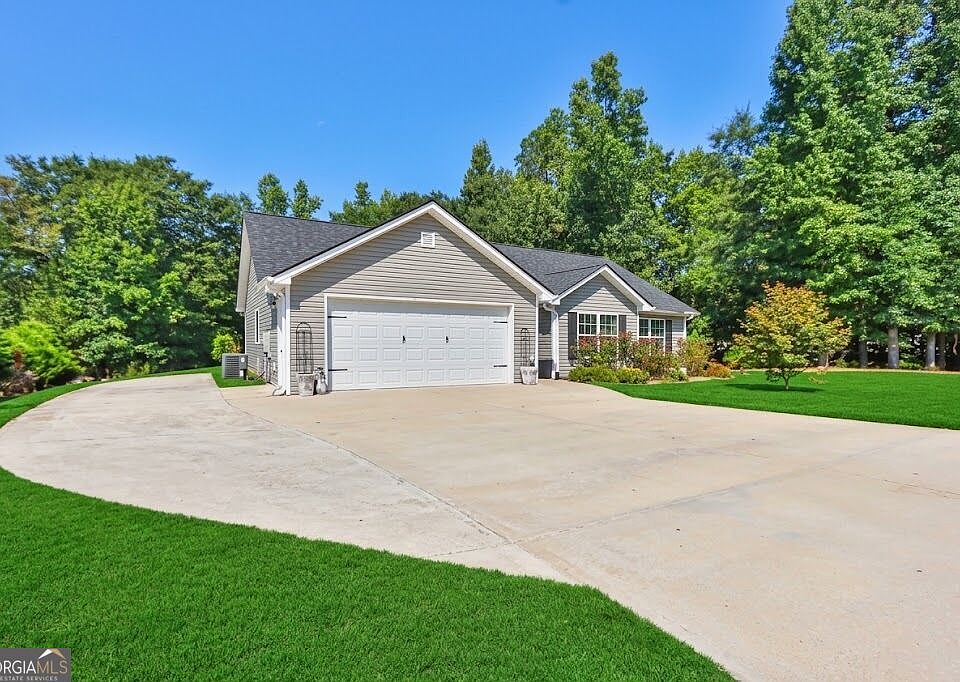 1st image of 3710 Silver Hill Cir