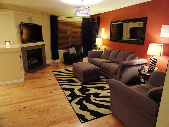 Living room, surround sound