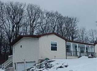 S5765 Devils Crown Dr, Baraboo, WI 53913