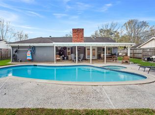 2712 Perry Ln, Alvin, TX 77511
