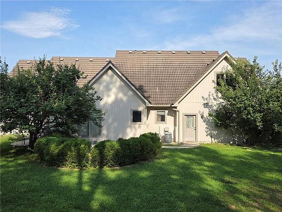 4th image of 6095 Westwood Ct
