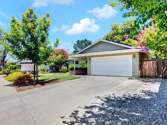 4th image of 1731 Amador Way
