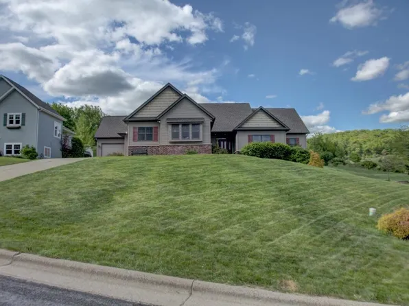 1835 Alpine PLACE, Onalaska, WI 54650