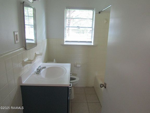 4th image of 176 Whittington Dr
