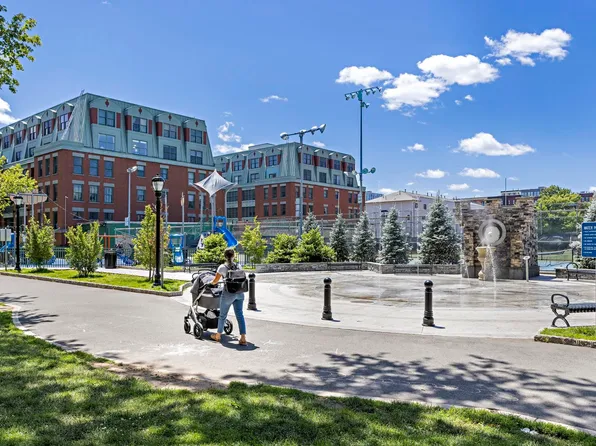 1001 Clinton Street image 18 of 24