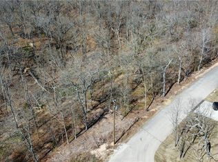 14 Bonnyrigg Ln, Bella Vista, AR 72715