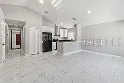 2 bed, 2.0 bath, 928 sqft, $2,000 — Photo 4
