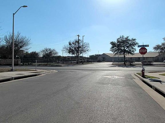 5th image of 2900 Sunridge Rd