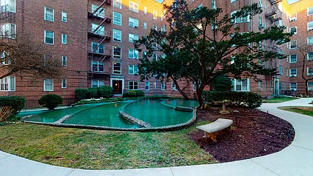 Sold by Hinds Property Group