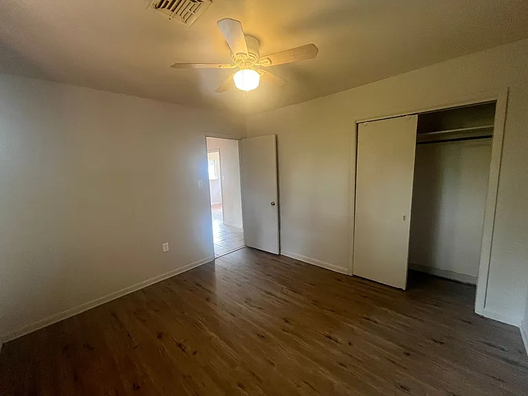 120 E Palm St — Photo 17