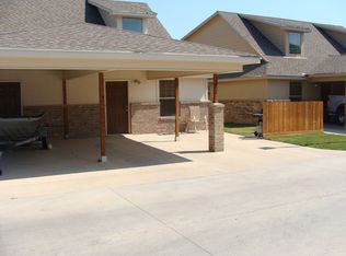 129 Meadow Park Cir, Lacy Lakeview, TX 76705