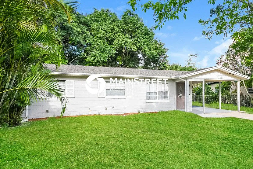 6021 Edgebrook Dr — Photo 3