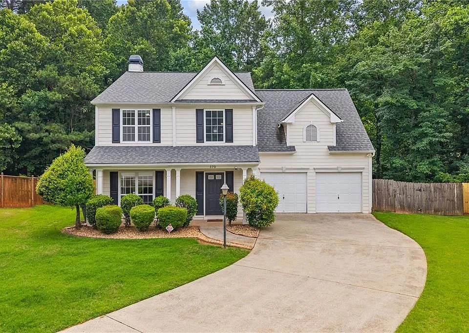 370 Manor Glen Dr