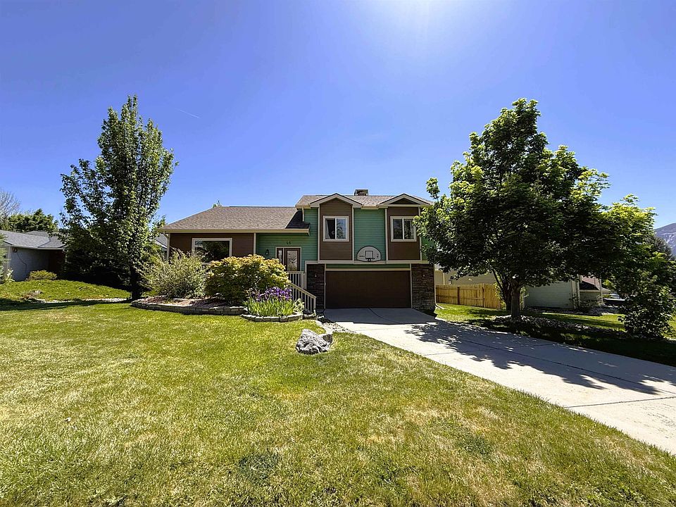 1st image of 46 Lupine Ln