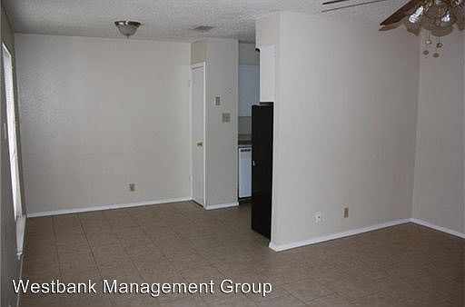 2nd image of 5301 Saint Georges Grn