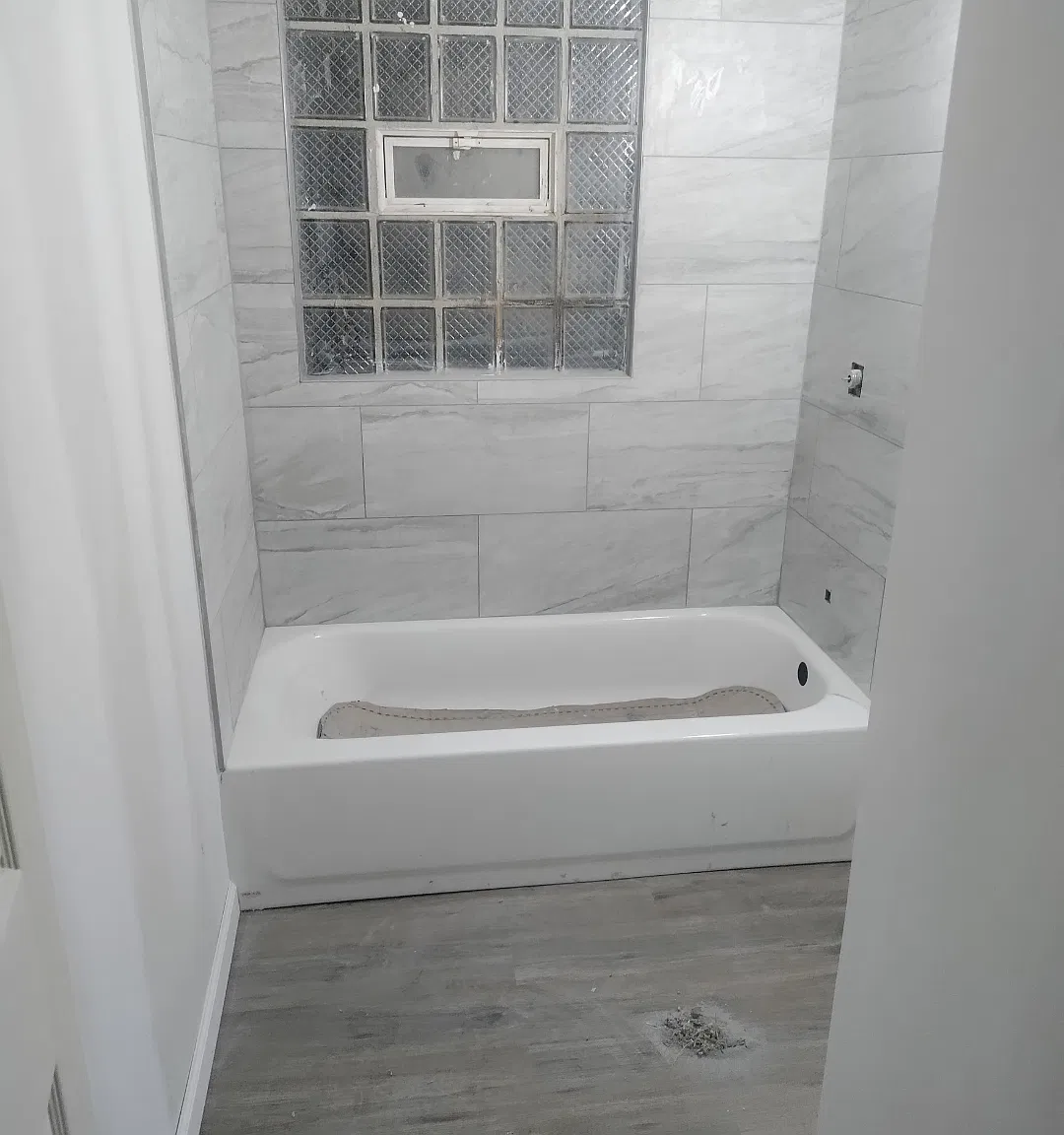W 3rd Pl, Gary — Photo 2