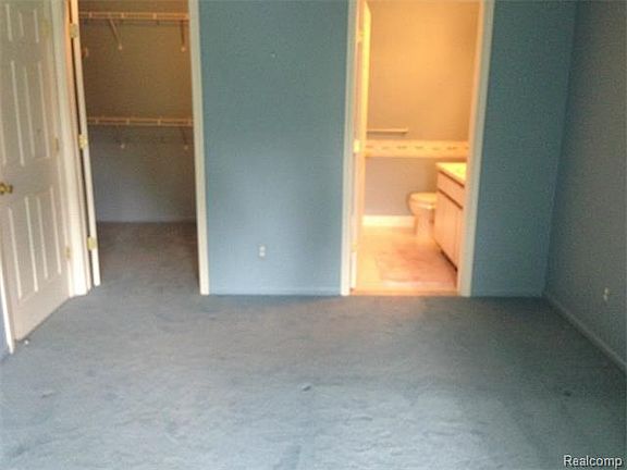 5th image of 56572 Scotland Blvd