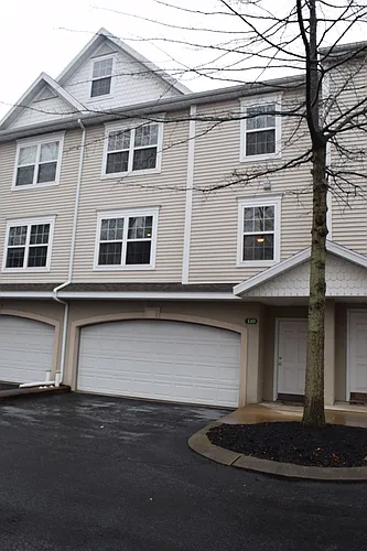 140 Kenley Ct #1 Photo 1
