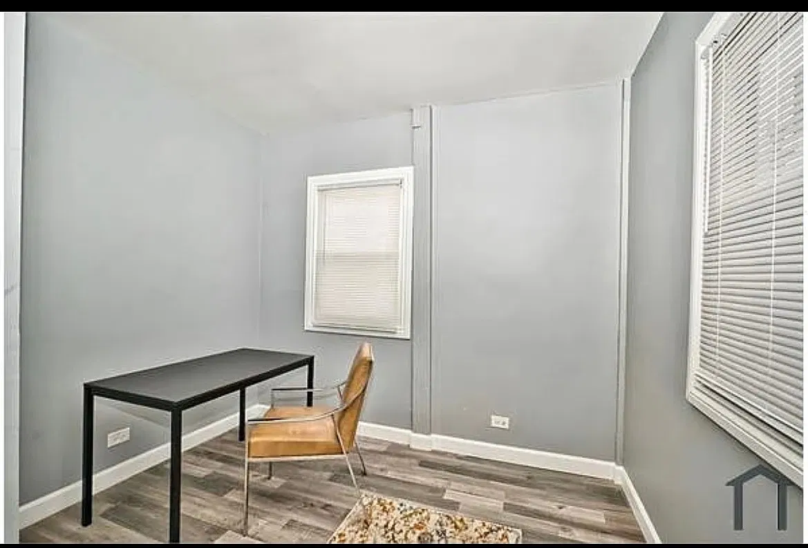 5020 W Ohio St — Photo 3