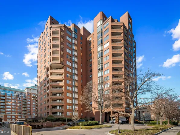 3704 N Charles St Unit 105, Baltimore, MD 21218