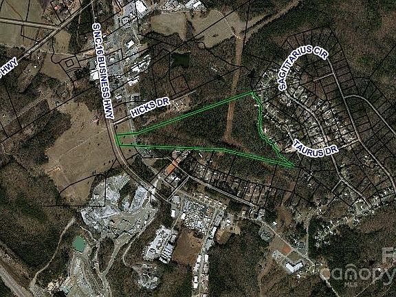 3rd image of 6238 S State Highway 16 Business Hwy