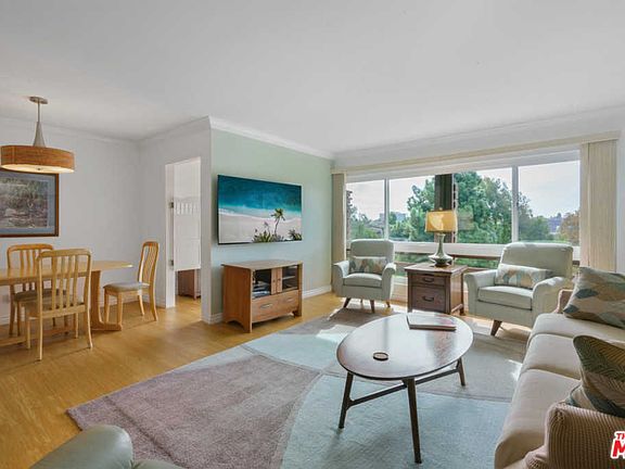 5th image of 5625 Green Valley Cir APT 301