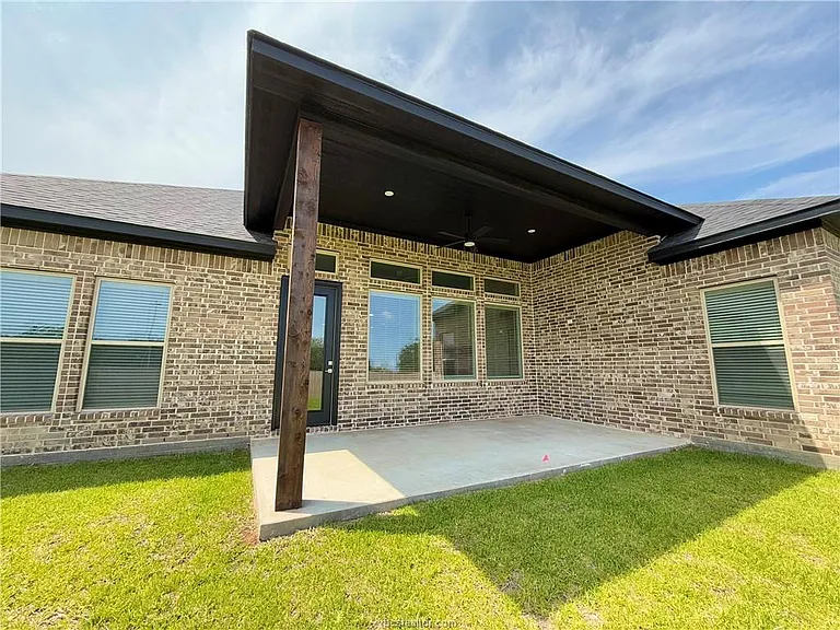 4205 Skylar Dr — Photo 28