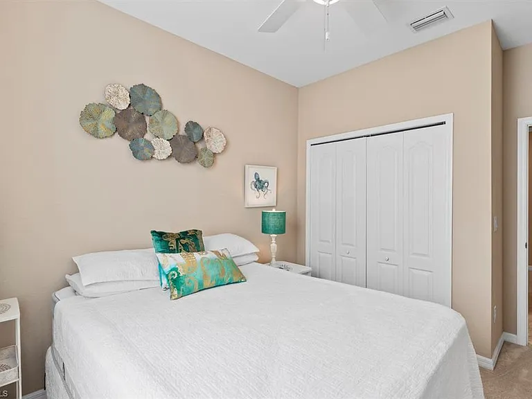 16148 Bonita Landing Cir — Photo 22