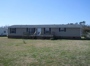 2344 Peppertree Rd, La Grange, NC 28551