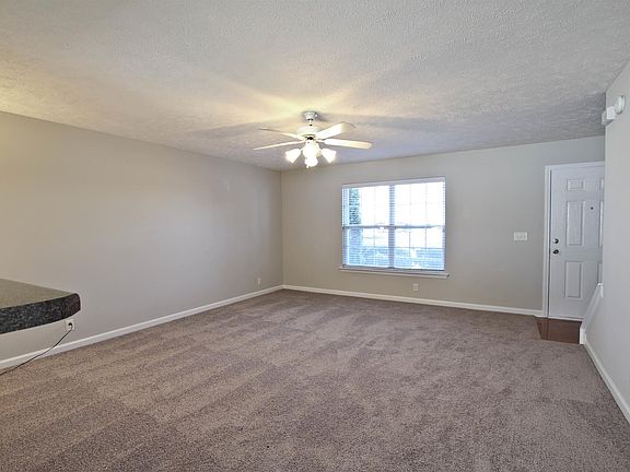 3rd image of 3215 Terrapin Ct