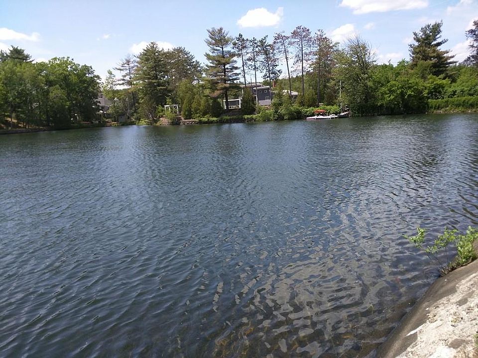 2nd image of 166 S Quinsigamond Ave