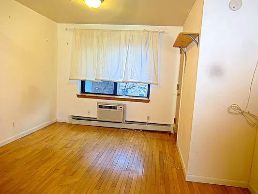 Rented by Prince Real Estate Associates LLC | media 10