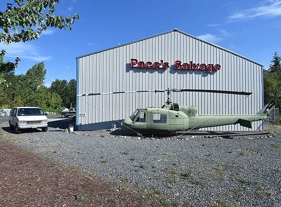 3rd image of 4084 Pacific Hwy